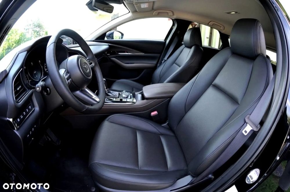 Mazda CX-30 2.0 mHEV Hikari 2WD - 19