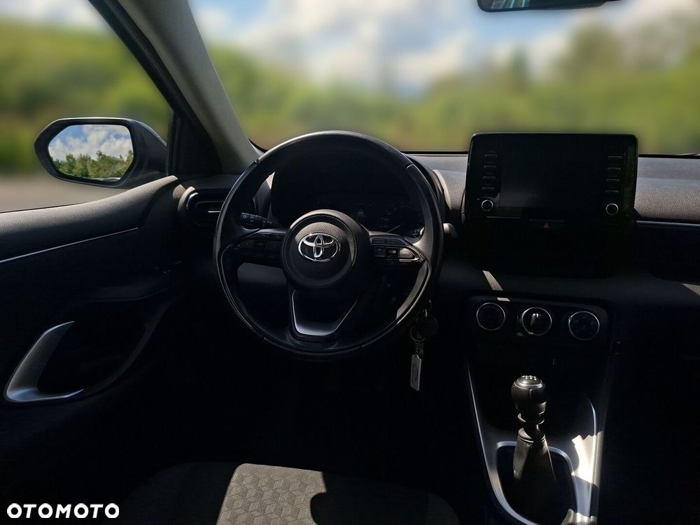Toyota Yaris - 15
