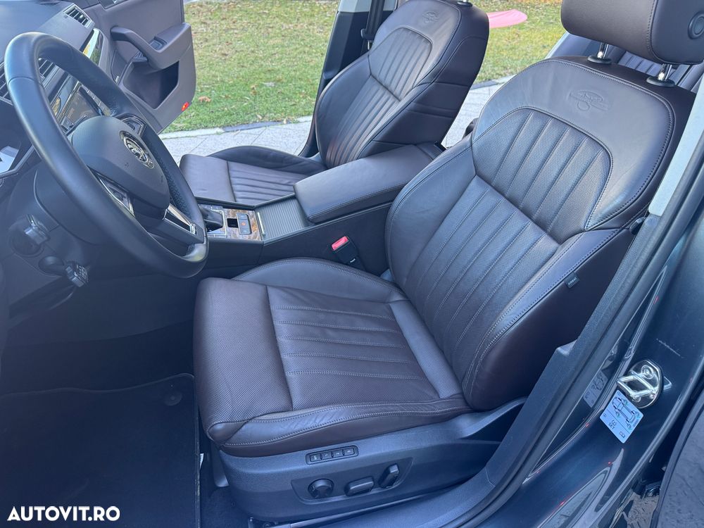 Skoda Superb 2.0 TDI DSG Premium Edition - 34