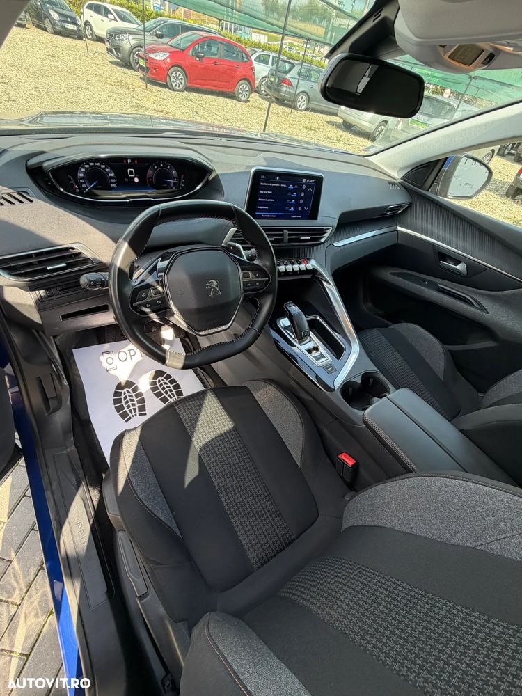 Peugeot 3008 - 5