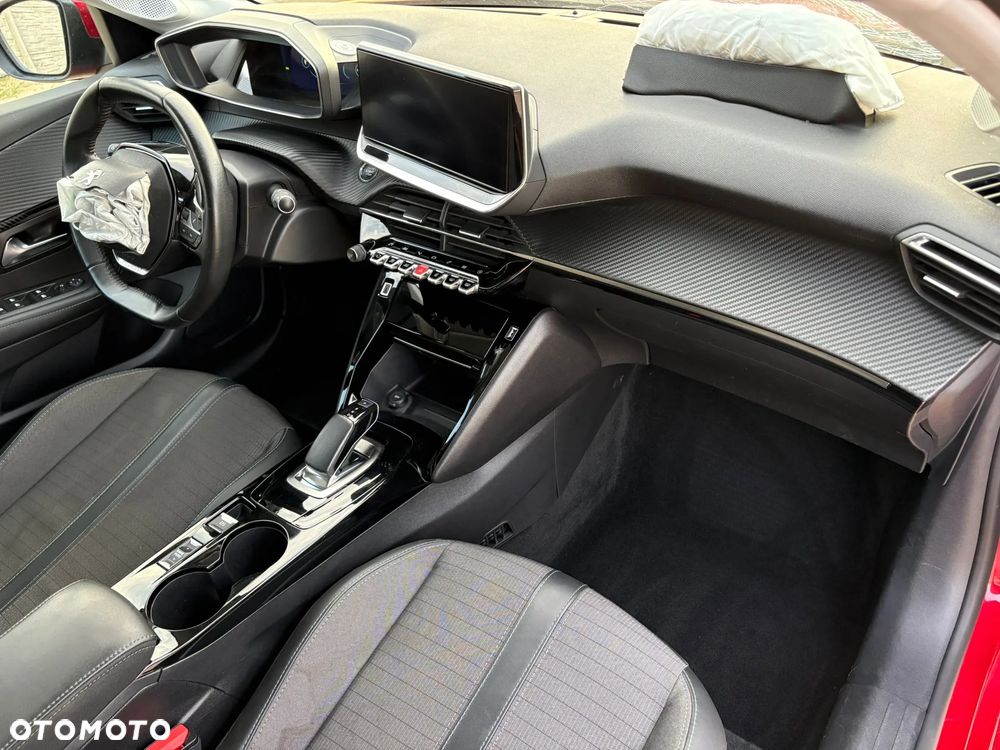 Peugeot 208 Elektromotor 136 E-Style - 9