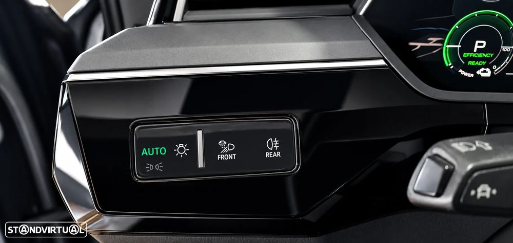 Audi e-tron 50 quattro Advanced - 12