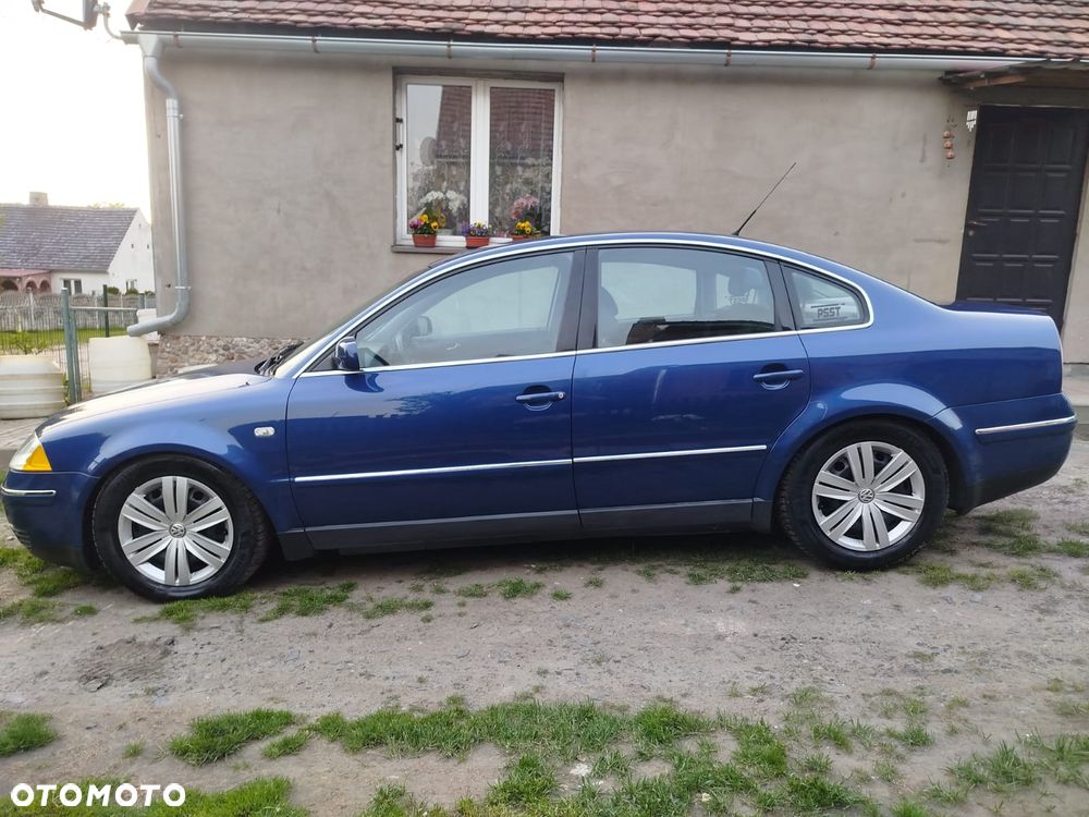 Volkswagen Passat - 9