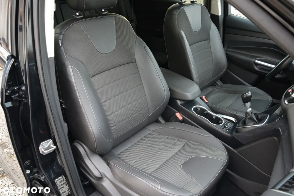 Ford Kuga 2.0 TDCi 2x4 Individual - 32