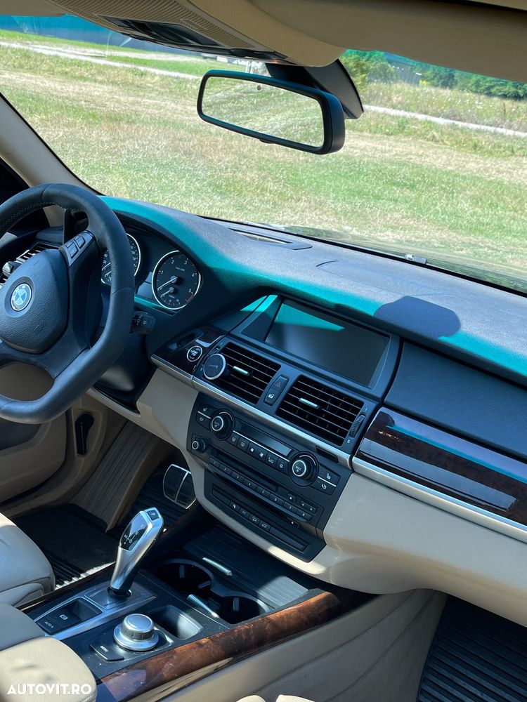 BMW X5 xDrive30d - 9