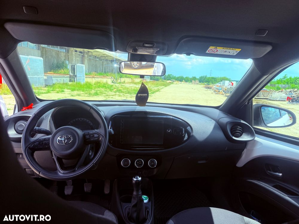 Toyota Aygo X 1.0l MT Active - 12
