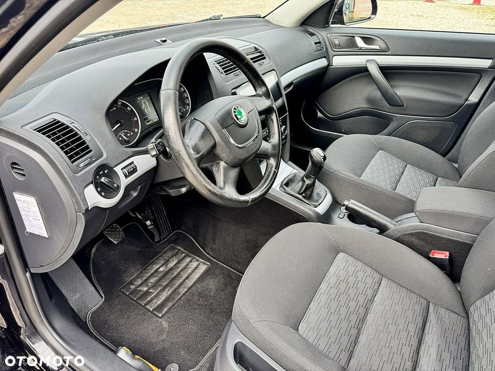 Skoda Octavia - 10