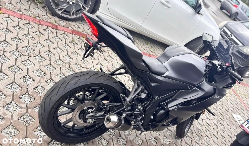 Yamaha YFZ - 4