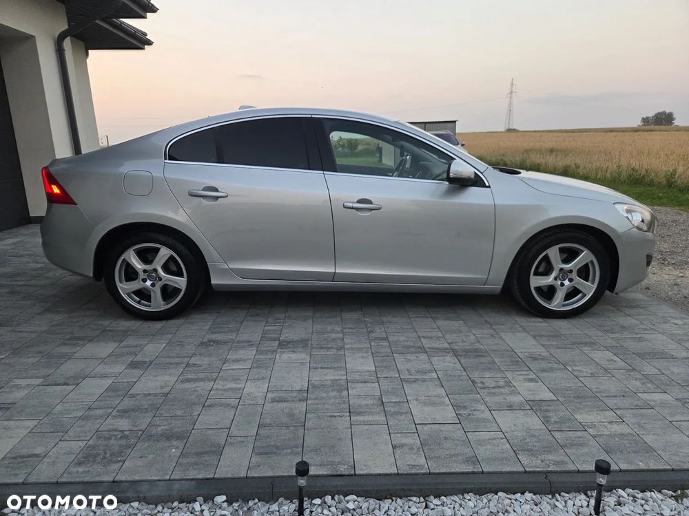 Volvo S60 - 13