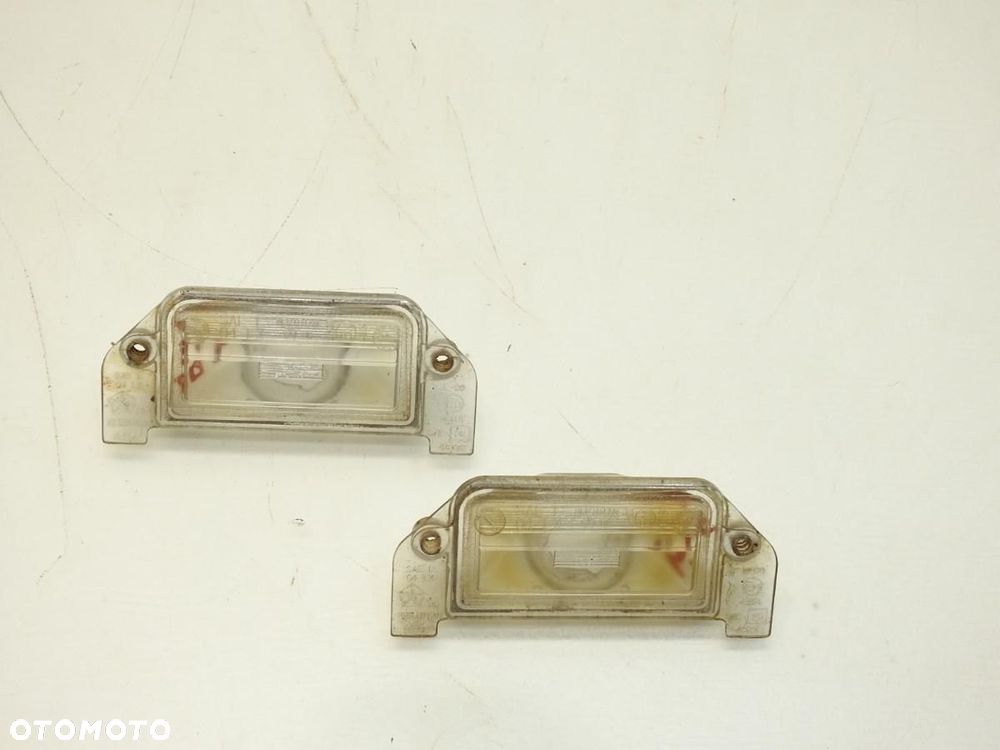 LAMPKA TABLICY REJESTRACYJNEJ CHRYSLER 300C 04805846AA - 7