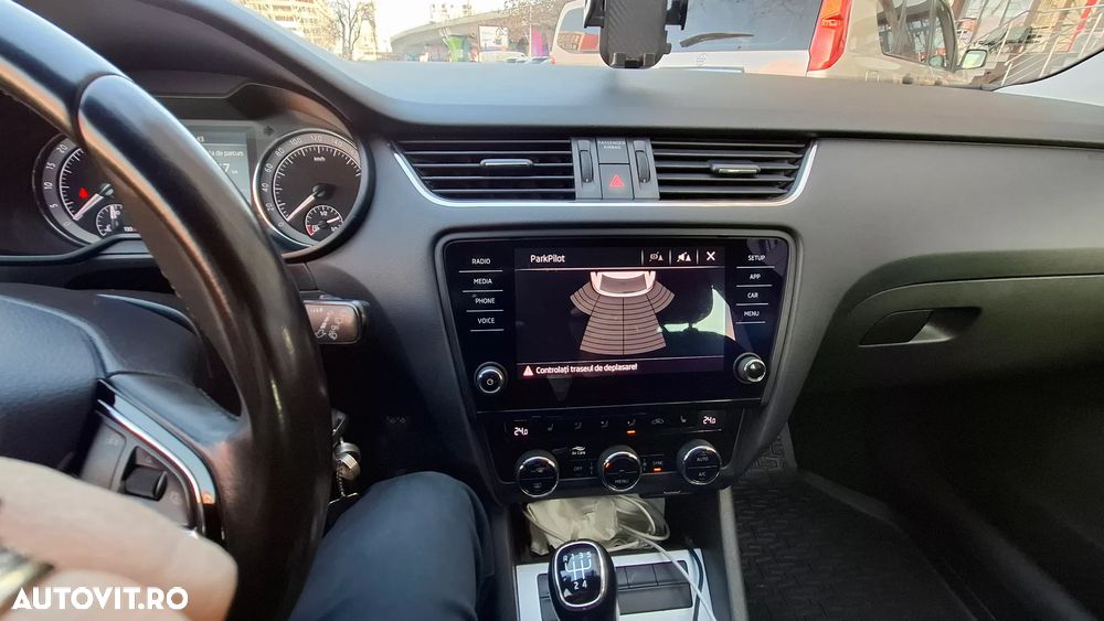 Skoda Octavia 1.6 TDI Ambition - 14
