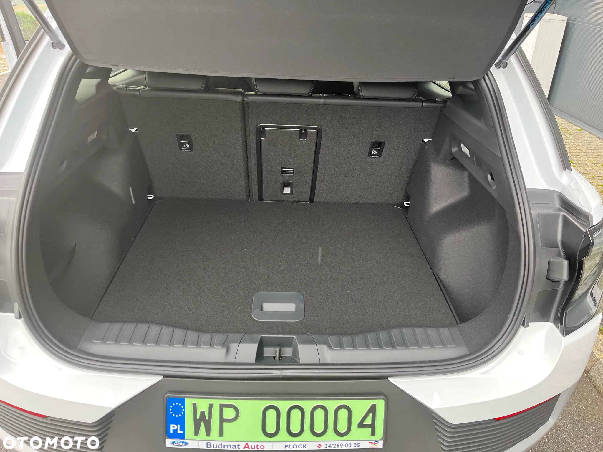 Ford Explorer 77kWh RWD - 19
