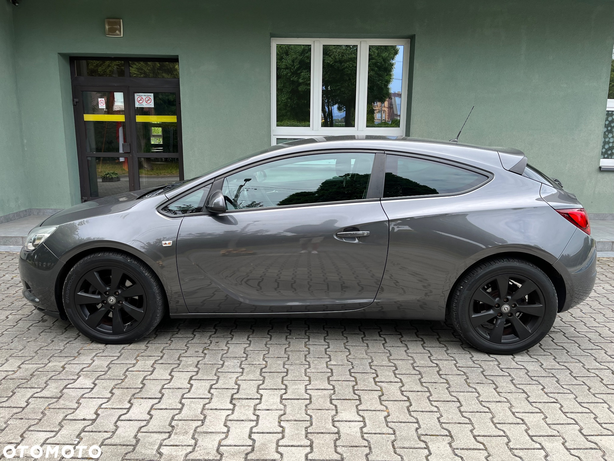 Opel Astra GTC 1.4 Turbo - 15