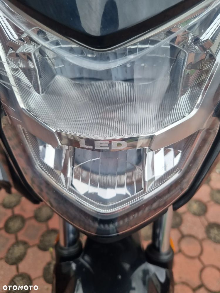 Honda CBF - 10