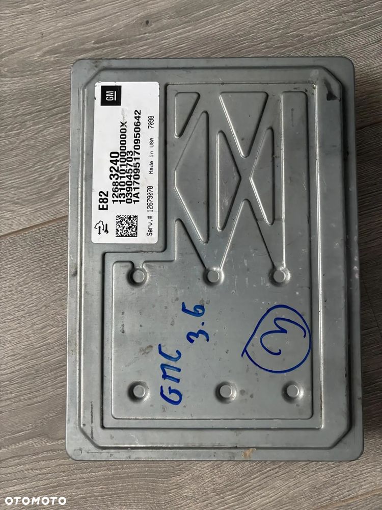 GMC 3.6 sterownik silnika 039045703 - 2