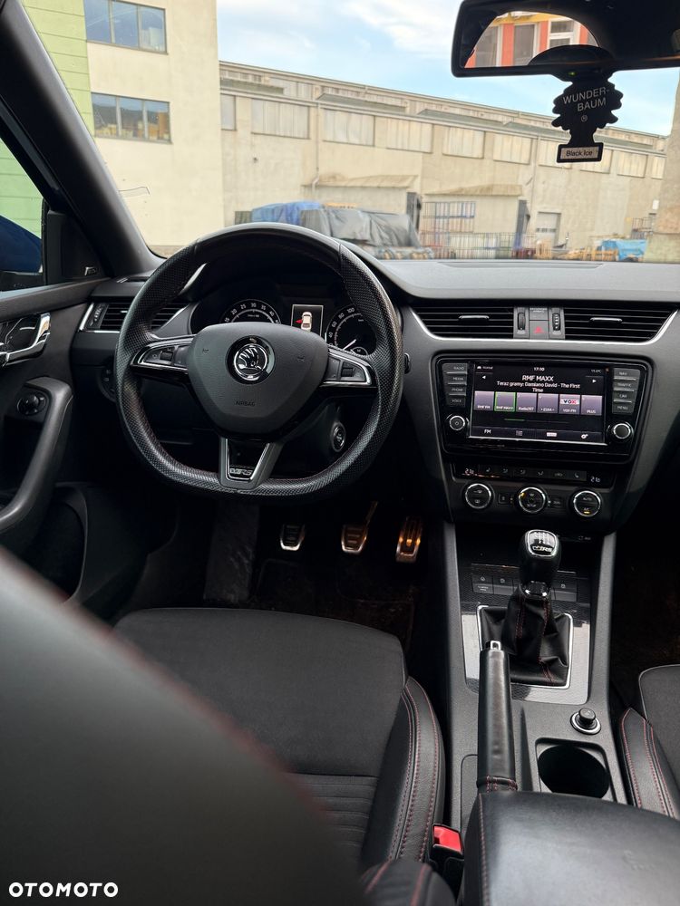 Skoda Octavia 2.0 TDI RS - 7