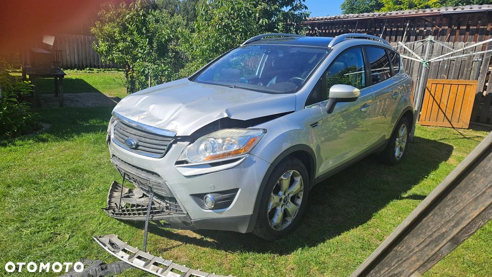 Ford Kuga 2.0 TDCi 4x4 Titanium - 2