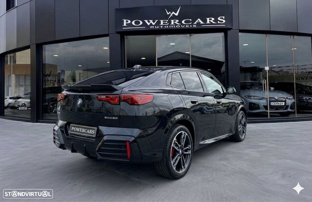 BMW iX2 eDrive20 Pack Desportivo M Pro - 10