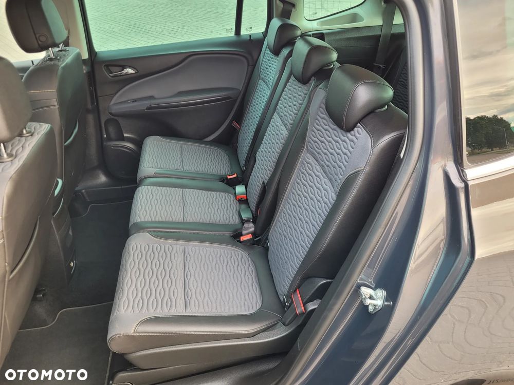 Opel Zafira 1.4 T Cosmo EcoFLEX S&S - 22