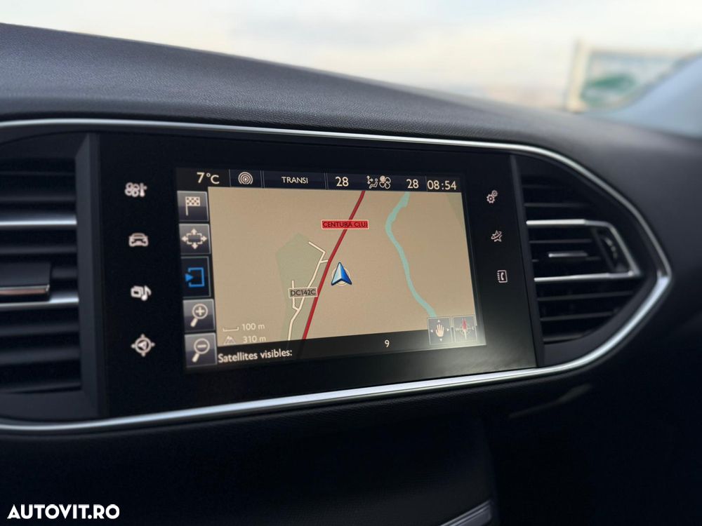 Peugeot 308 1.2 e-THP STT Allure - 14