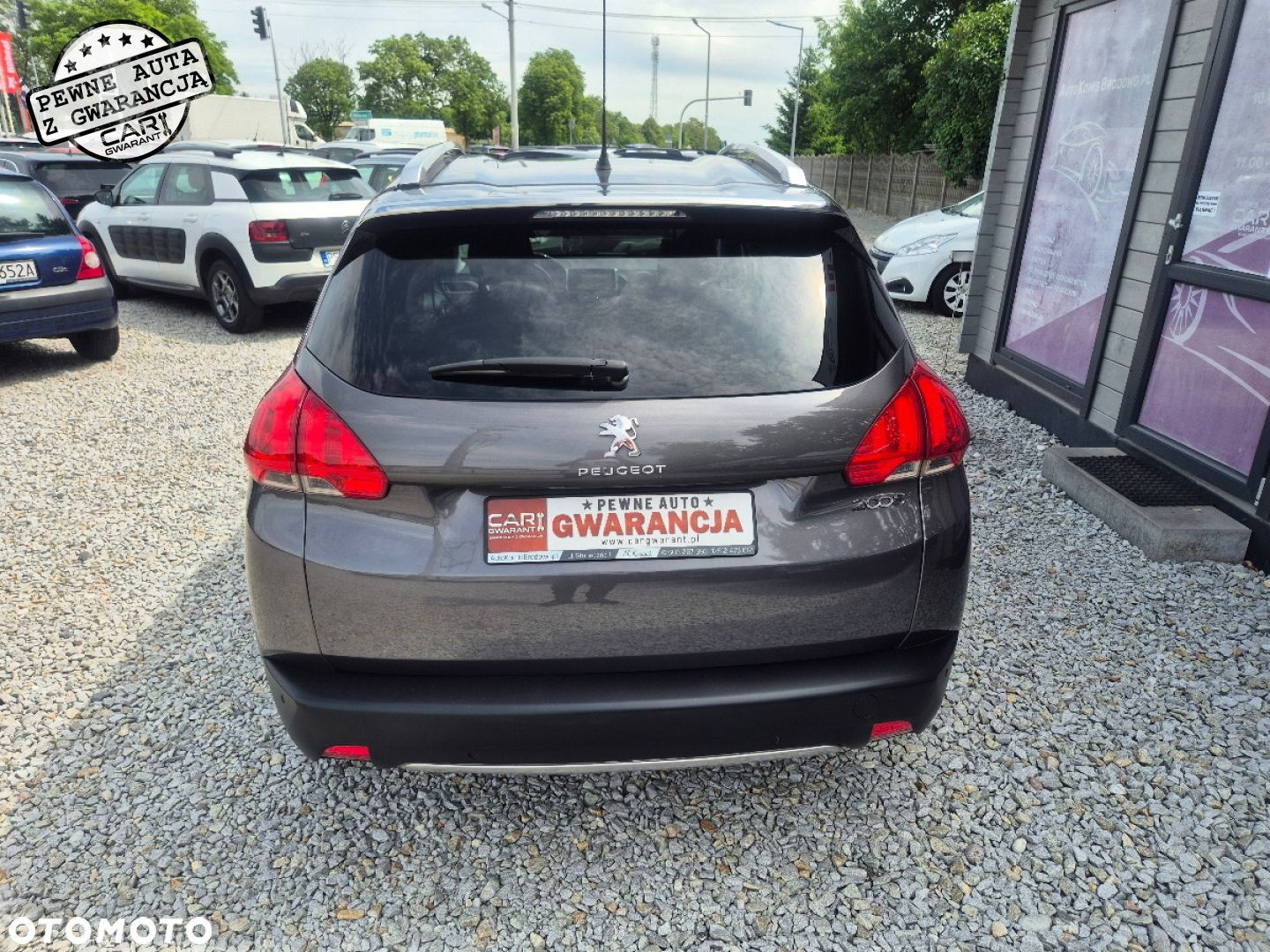 Peugeot 2008 - 10