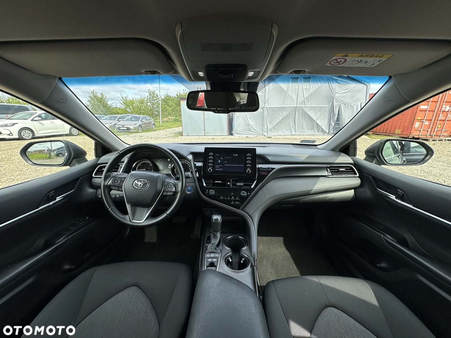 Toyota Camry - 9