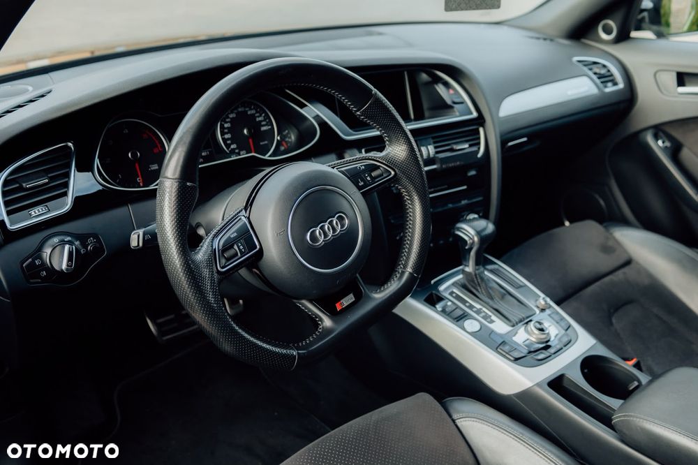 Audi A4 Avant 2.0 TDI S tronic quattro sport - 18