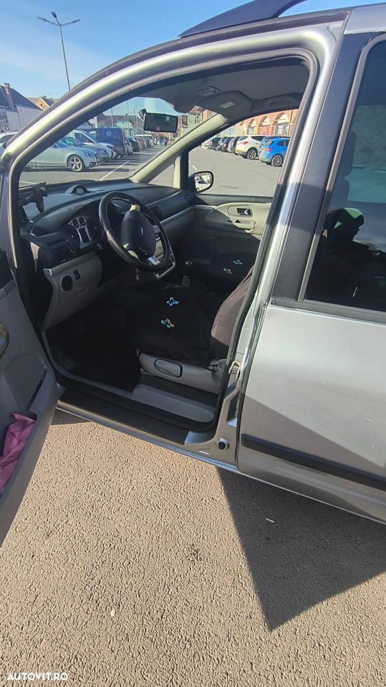 Ford Galaxy TDI Ambiente - 9