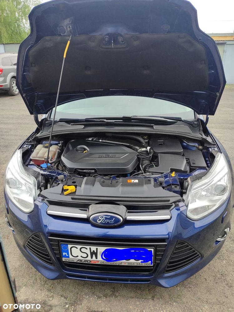 Ford Focus 1.6 EcoBoost Trend Sport - 13