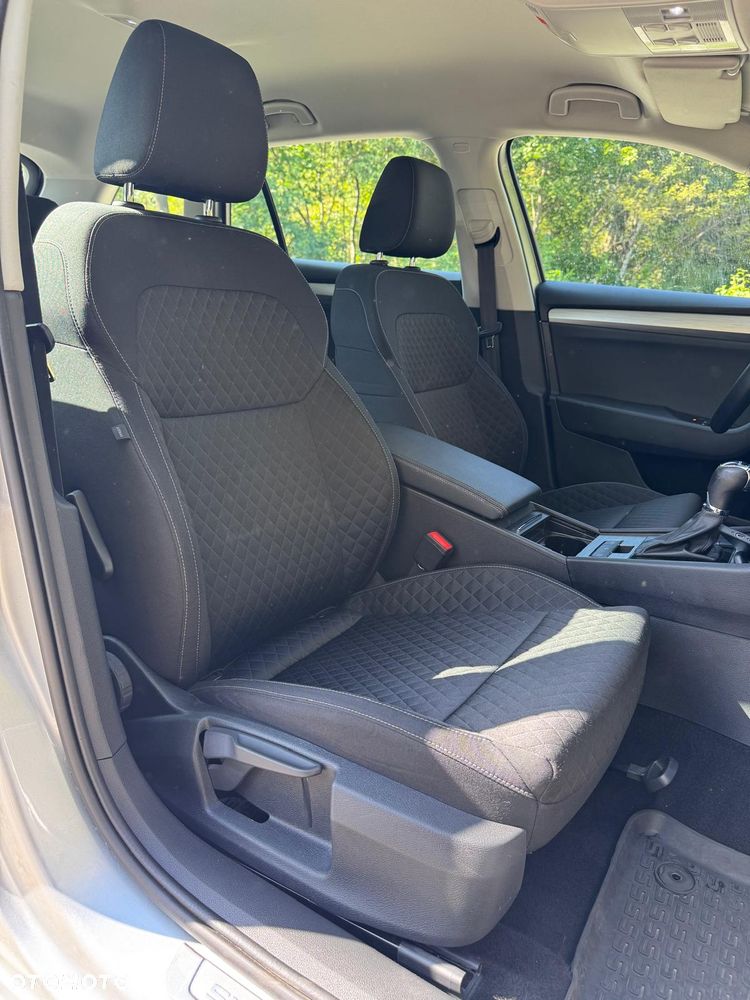 Skoda Superb 2.0 TDI SCR Ambition DSG - 17
