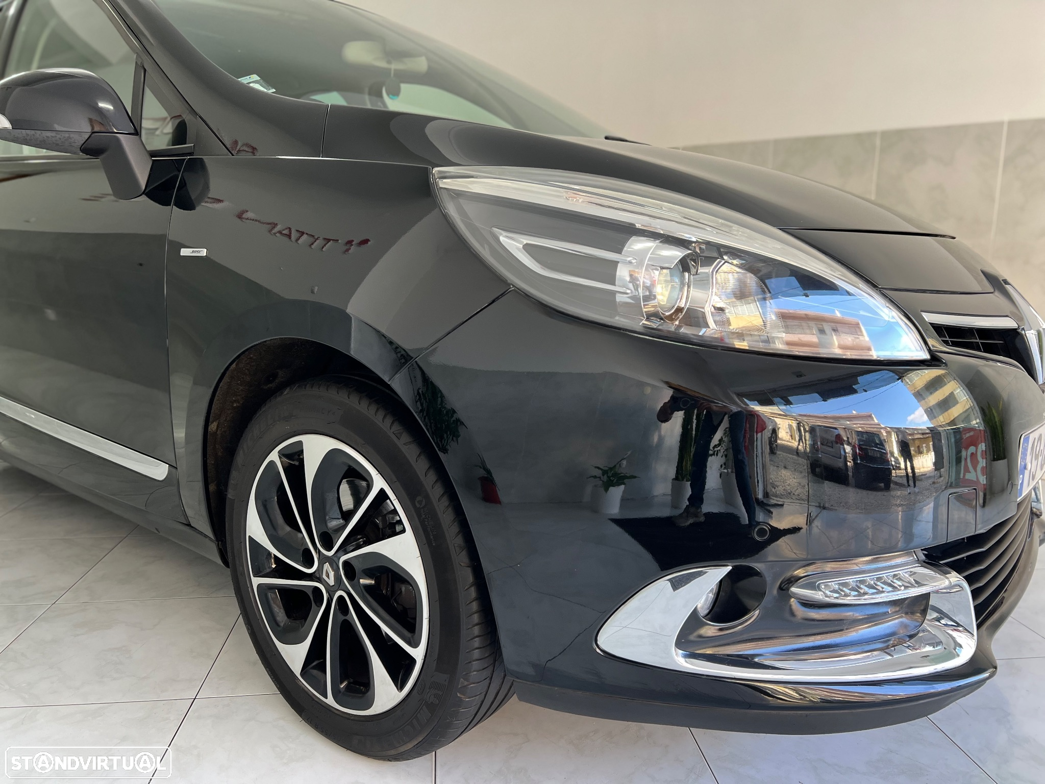 Renault Grand Scénic 1.5 dCi Bose Edition SS - 8
