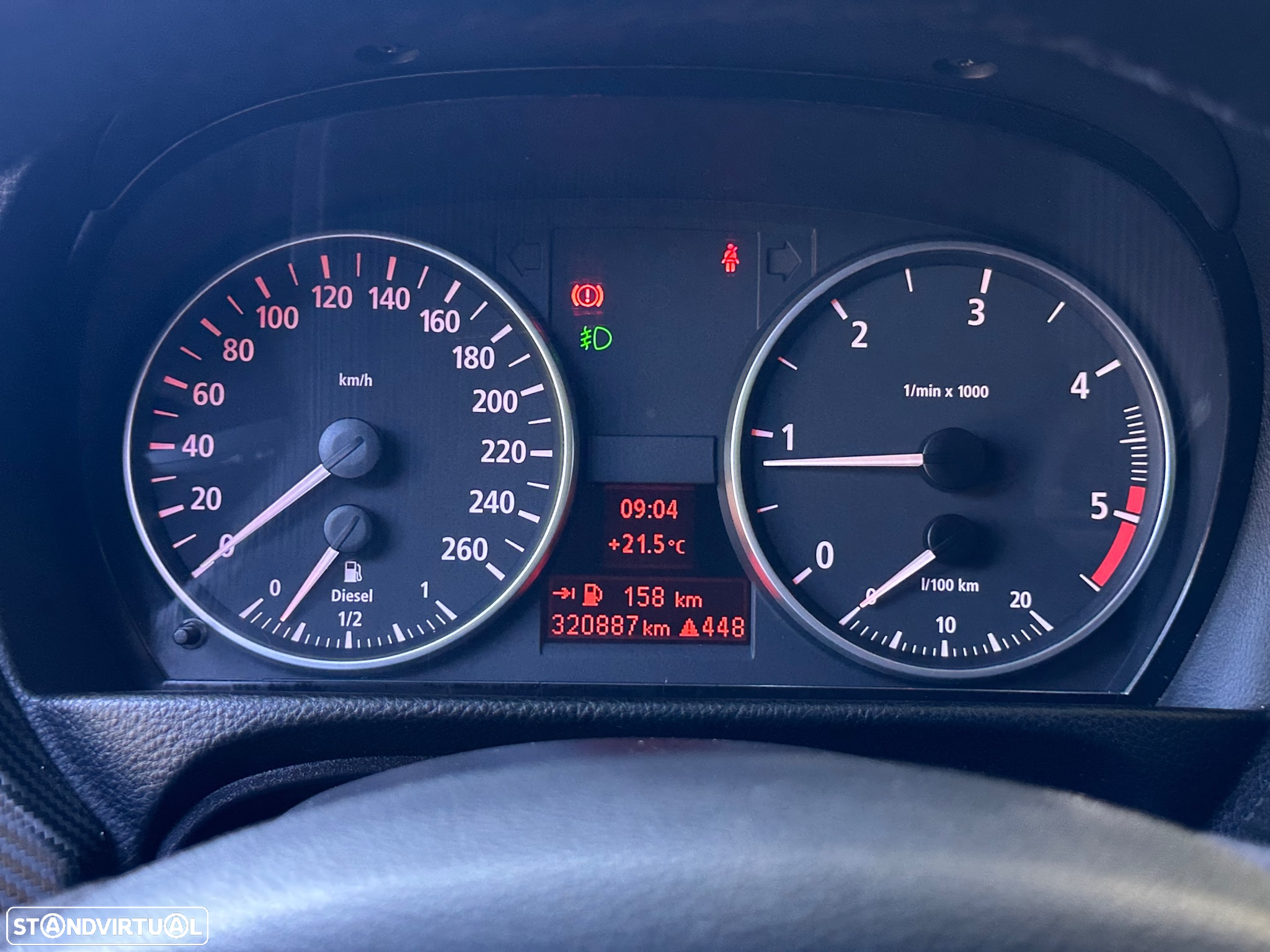 BMW 320 d Touring Exclusive - 29
