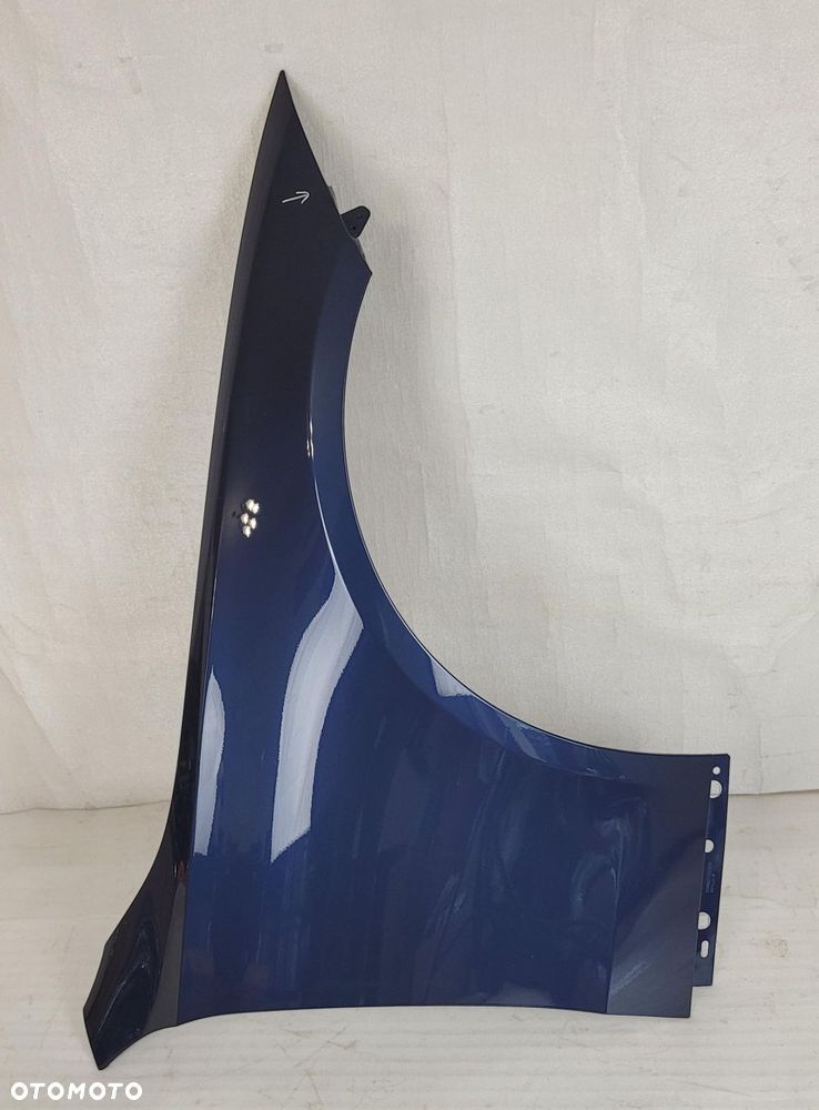 BŁOTNIK PRAWY PRZEDNI MERCEDES C-KLASA W206 2021- A2068810200 - 2