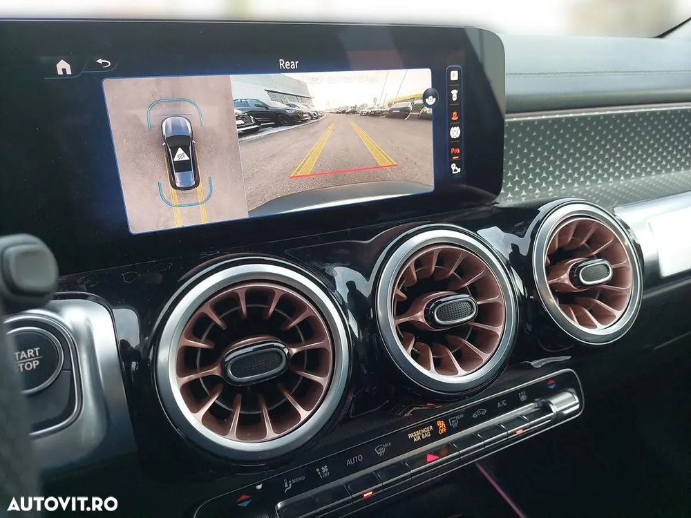 Mercedes-Benz EQB - 20