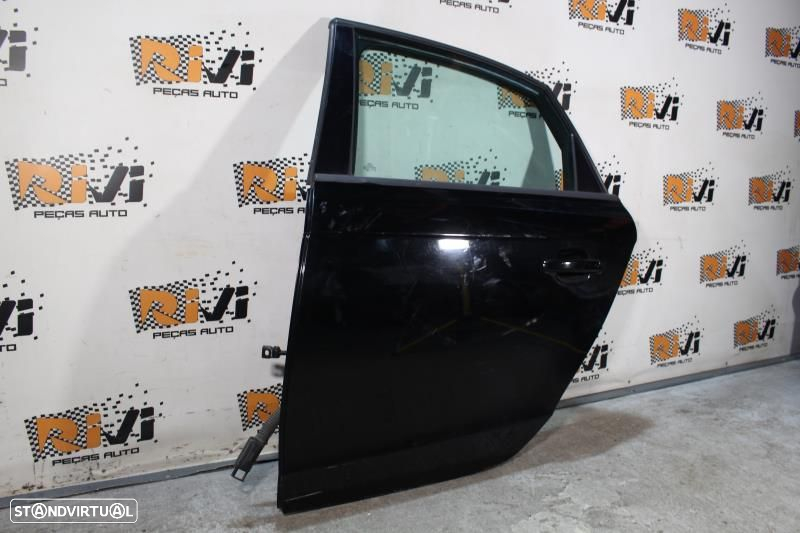 Porta Trás Direita Audi A4 (8K2, B8)  Porta Traseira Esquerda Audi A4 - 2