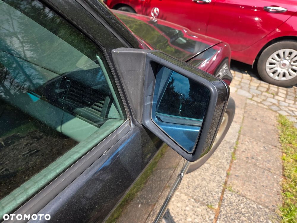 Mercedes-Benz W124 (1984-1993) - 10