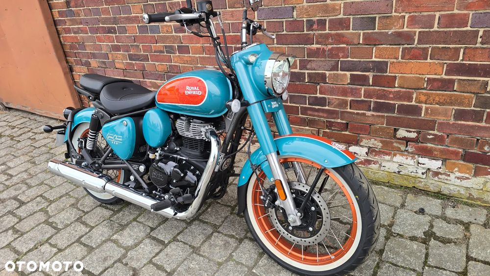Royal Enfield Classic - 21