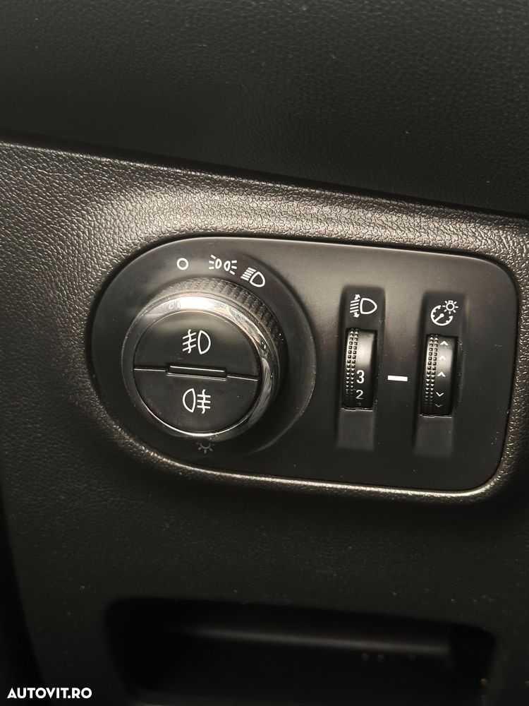 Opel Corsa 1.4 Active - 10