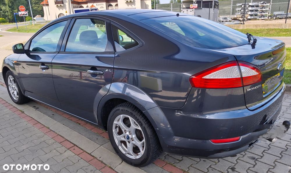 Ford Mondeo 1.8 TDCi Ambiente - 2