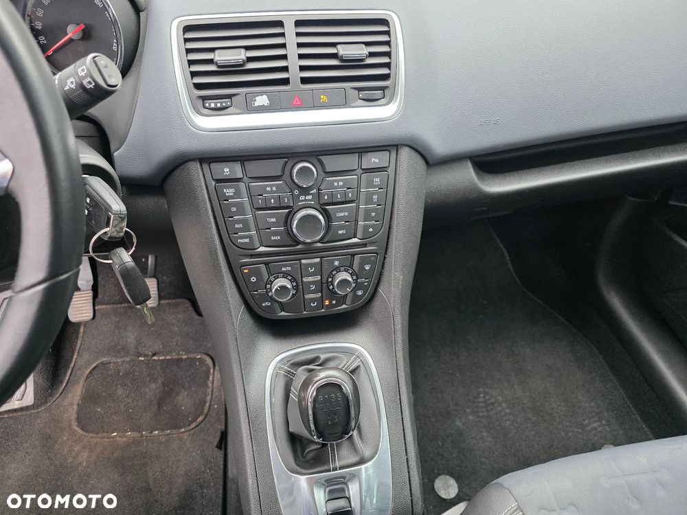 Opel Meriva - 22