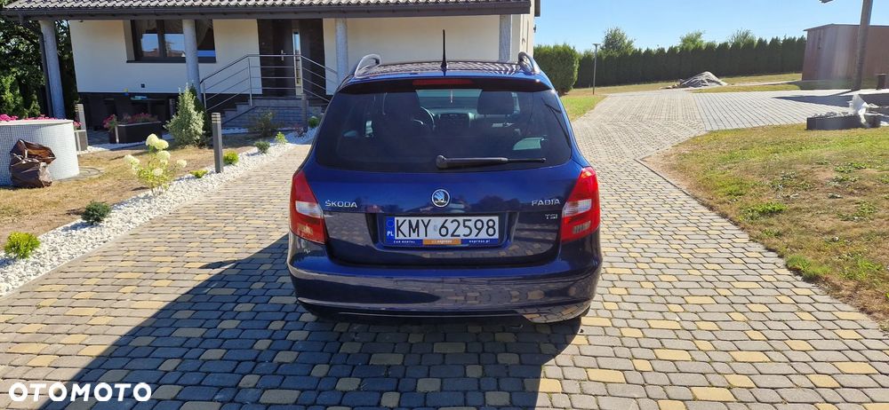 Skoda Fabia 1.2 TSI FAMILY Green tec - 8