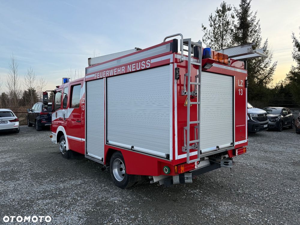 Mercedes-Benz ATEGO 818 4x2 - 3