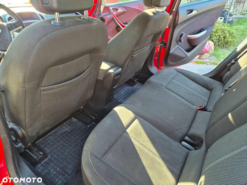 Opel Astra 1.4 Turbo - 10