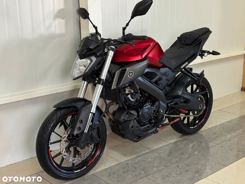 Yamaha MT - 4