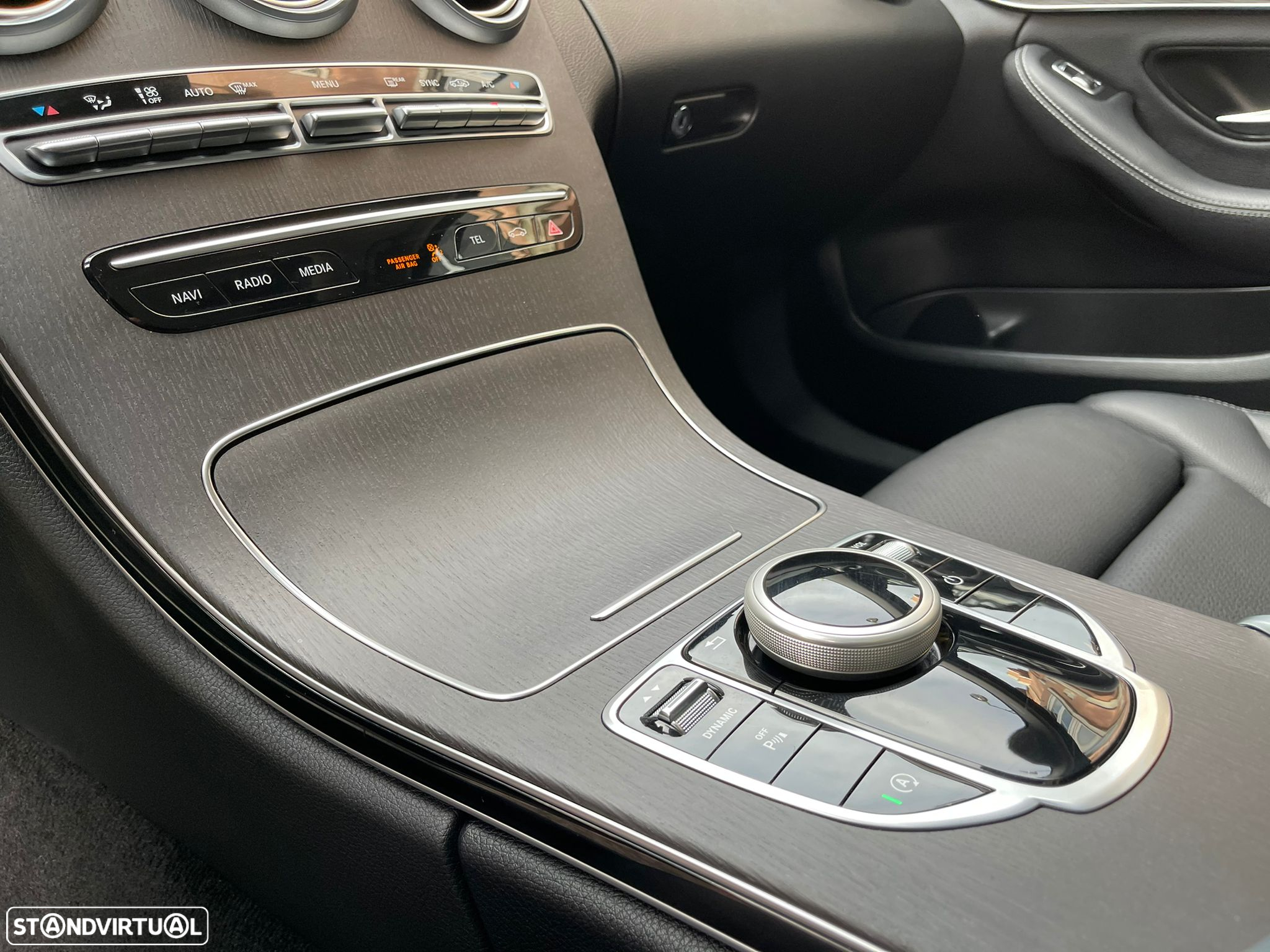 Mercedes-Benz C 220 d AMG Line - 37