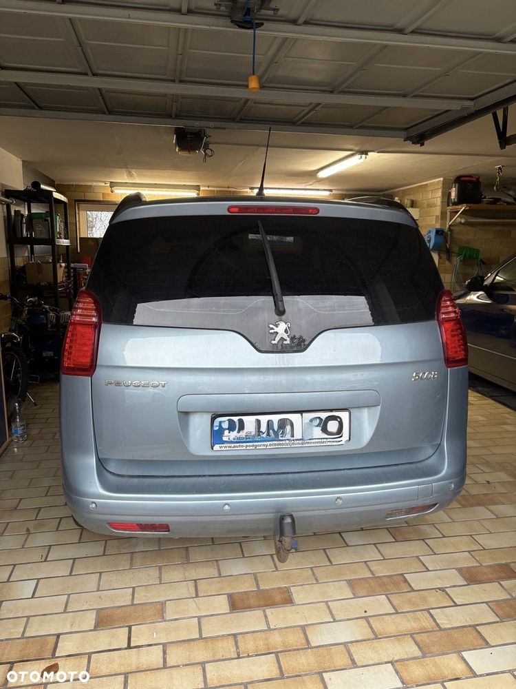 Peugeot 5008 2.0 HDi Premium + - 3