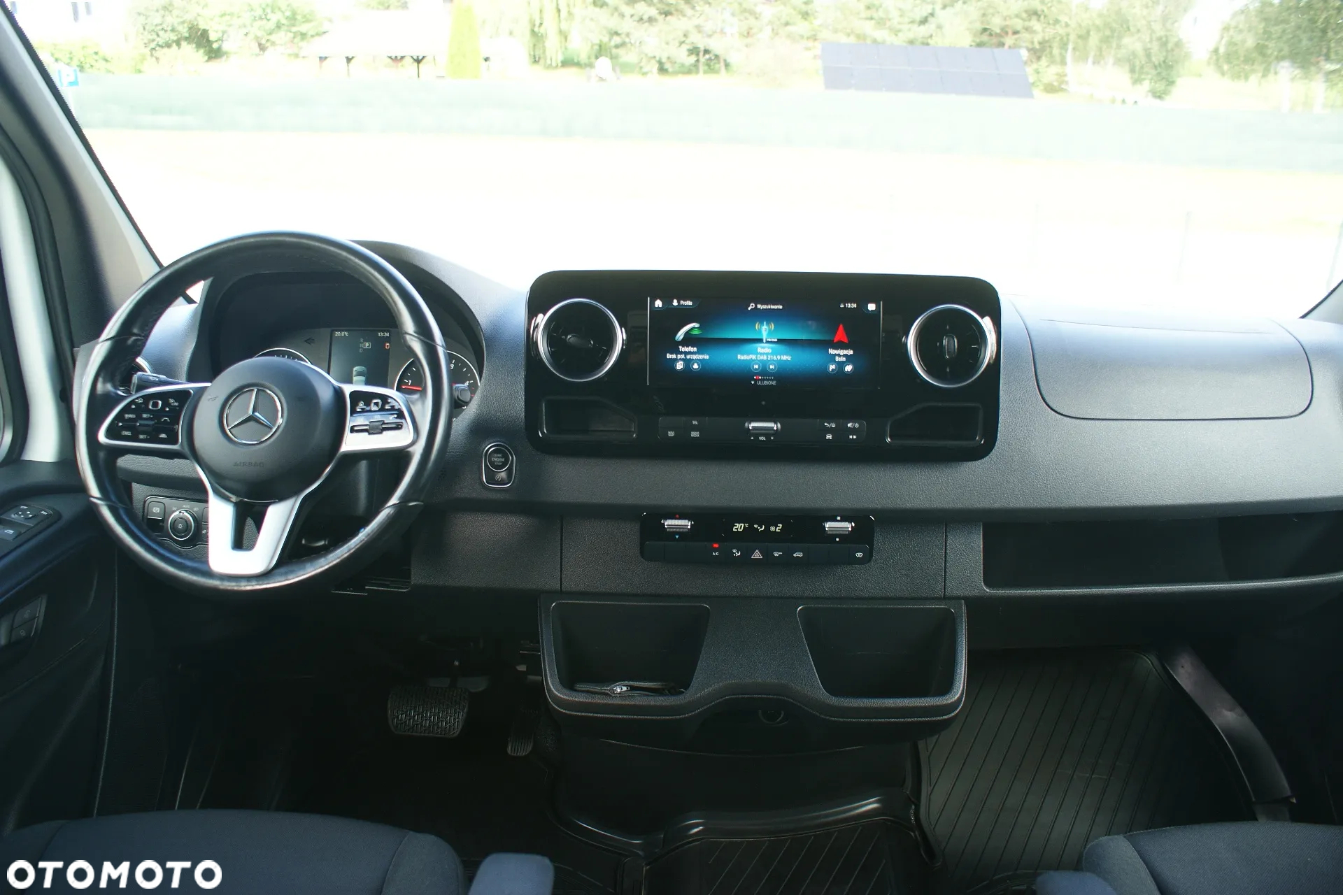 Mercedes-Benz Sprinter - 8