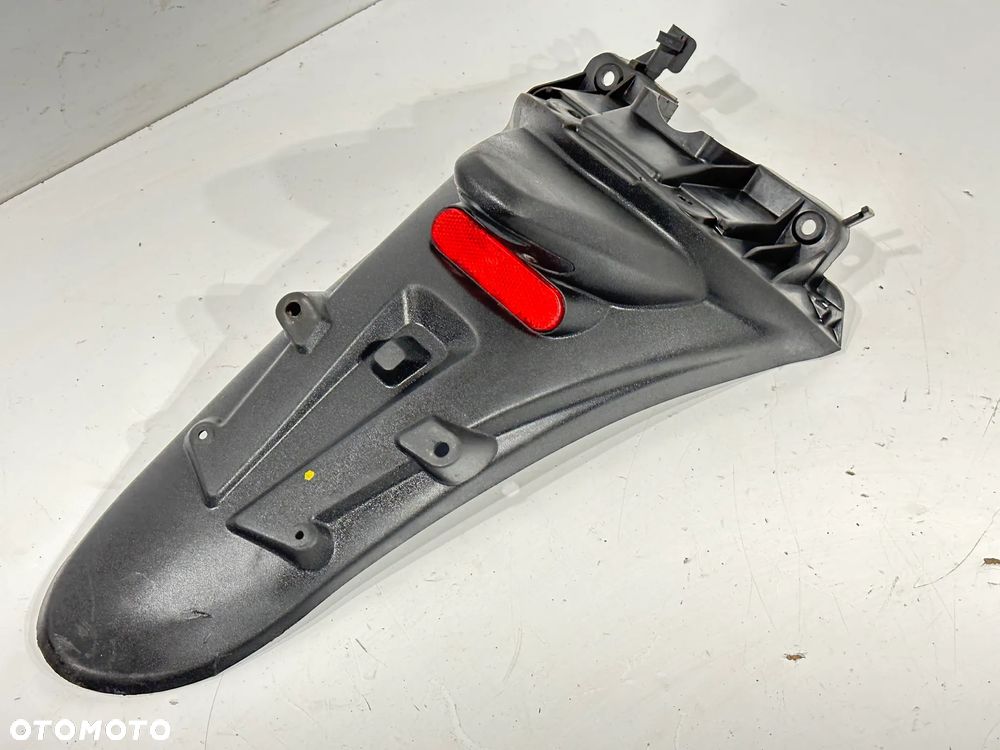 Błotnik tył Piaggio Liberty 50 16-22r. - 1