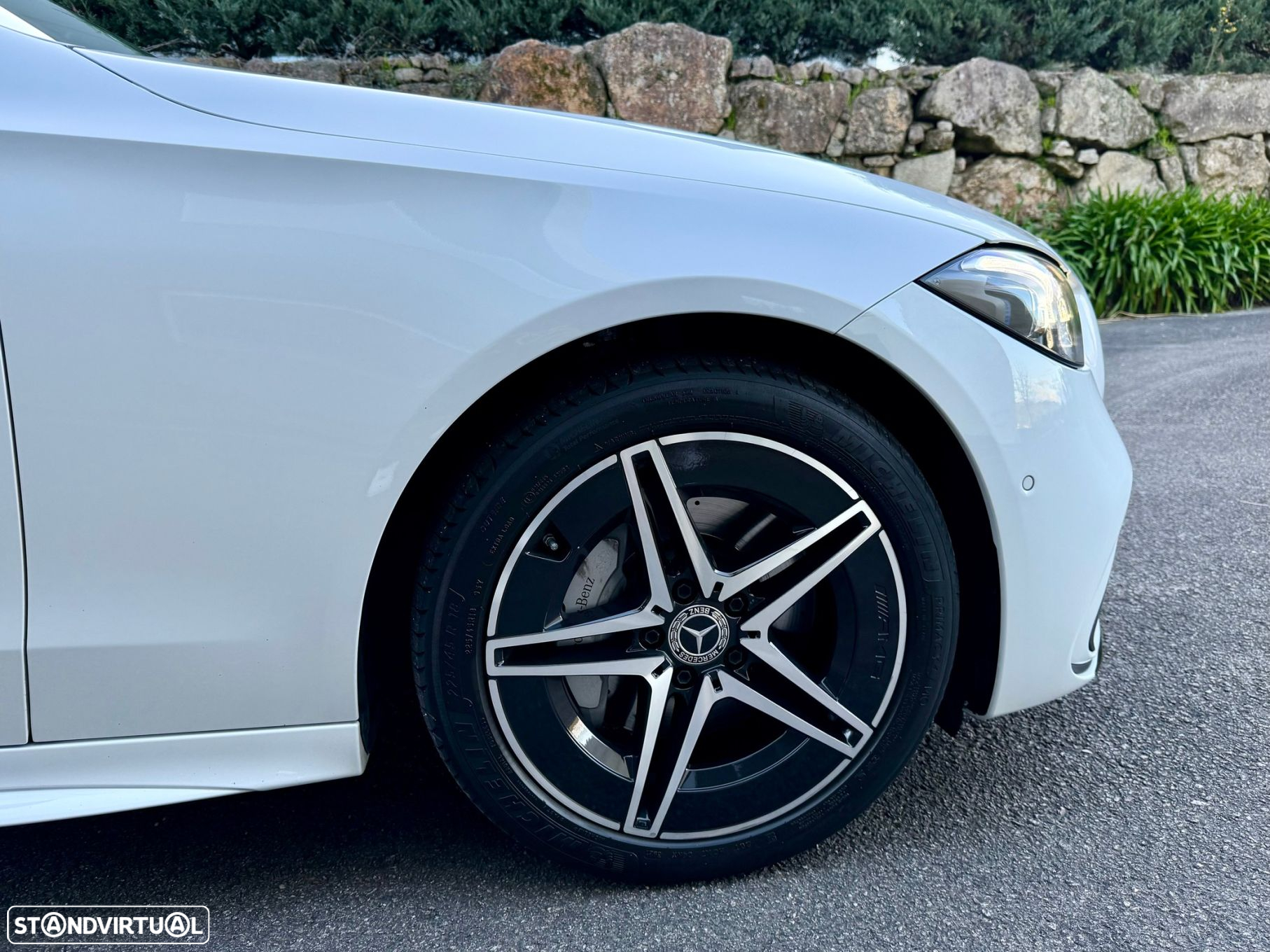 Mercedes-Benz C 300 e AMG Line - 18