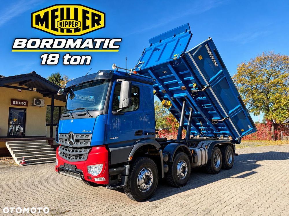 Mercedes-Benz Arocs